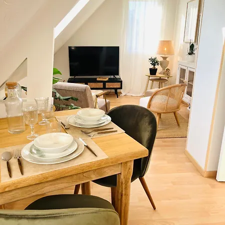Apartmán Le Petit Cosy King Size Bed, Calme Et Parking Prive