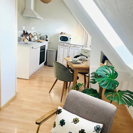 Le Petit Cosy King Size Bed, Calme Et Parking Prive Apartmán *