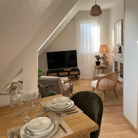 Appartamento Leptitcosy Avec Parking Et Jardin à 5 Mn Du Centre Historique De Bayeux Vaucelles