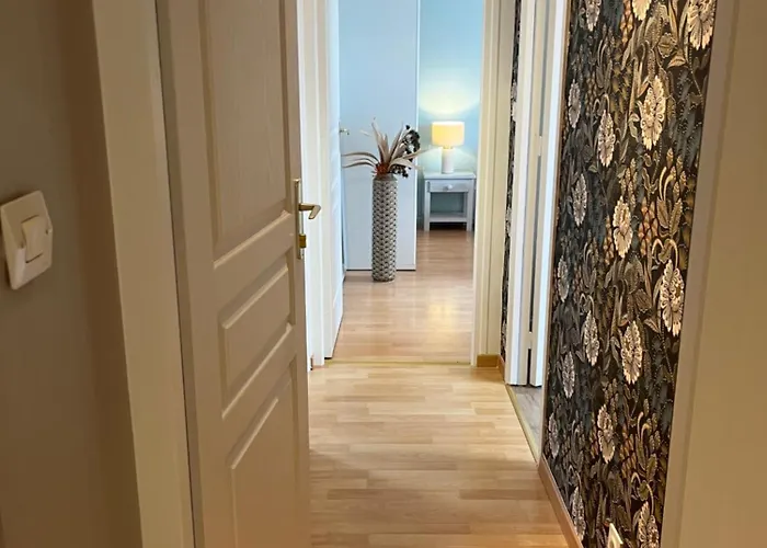 Leptitcosy Avec Parking Et Jardin à 5 Mn Du Centre Historique De Bayeux Vaucelles