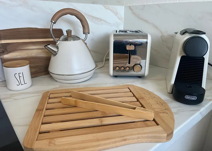 Leptitcosy Avec Parking Et Jardin à 5 Mn Du Centre Historique De Bayeux Vaucelles