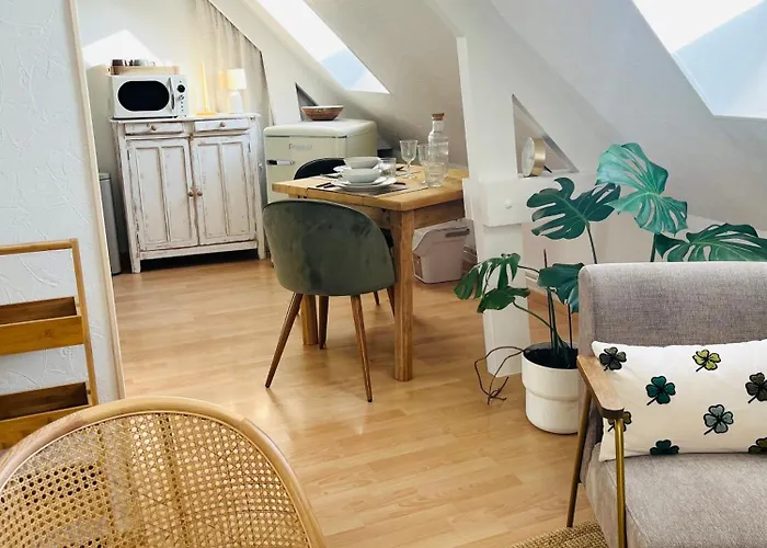 Leptitcosy Avec Parking Et Jardin à 5 Mn Du Centre Historique De Bayeux Appartamento