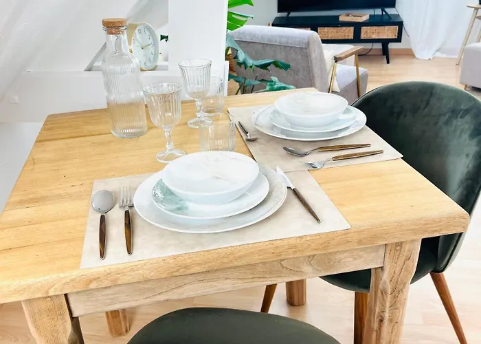 Leptitcosy Avec Parking Et Jardin à 5 Mn Du Centre Historique De Bayeux